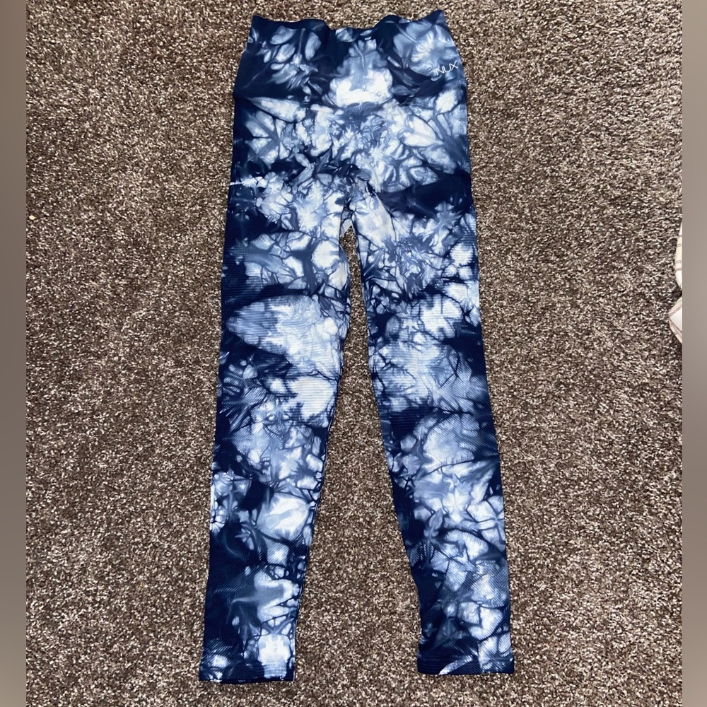 NUX navy/white buttery moto tie dye leggings
